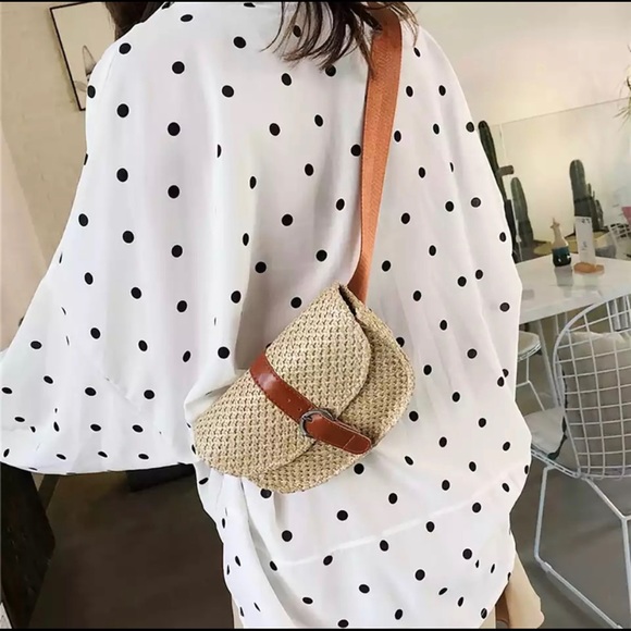 Last one ✨waist /shoulder straw bag fanny pack - Picture 4 of 5
